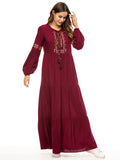 Simple embroidered robe dress